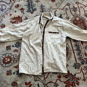 Botton up shirt